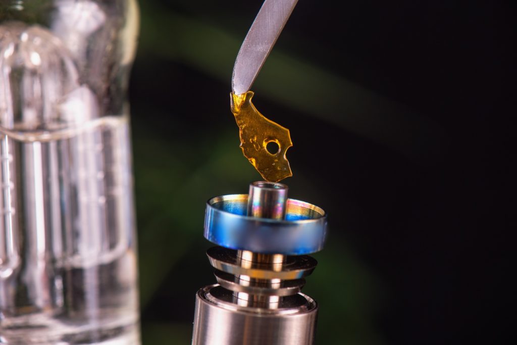 All You Need to Know to Buy Dab Rigs Online
