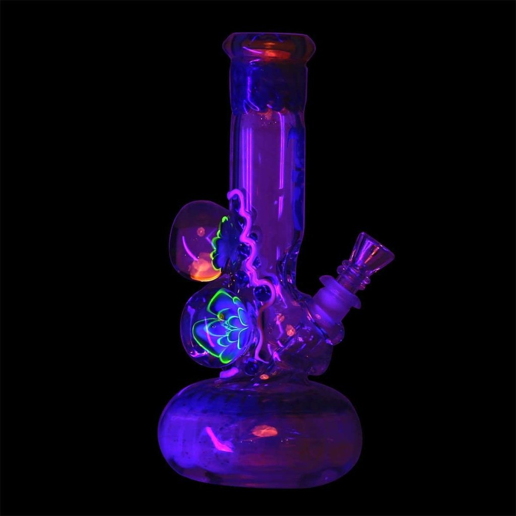 blacklight activated bong