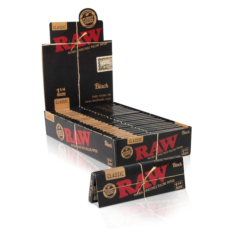 RAW® Black Classic Rolling Paper - Various Sizes