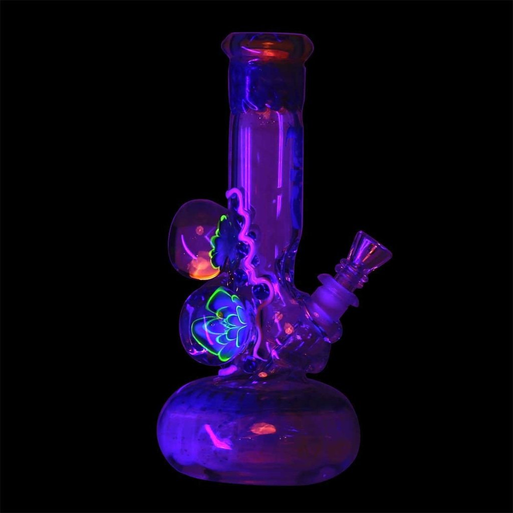 blacklight activated bong